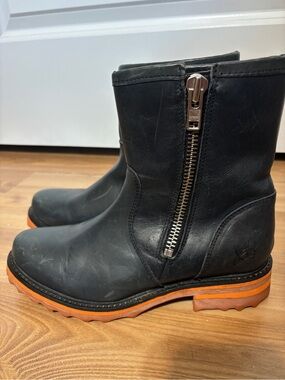 John Fluevog LOFS Stella Navy Blue Leather Ankle Boots Lug Sole Size 6.5